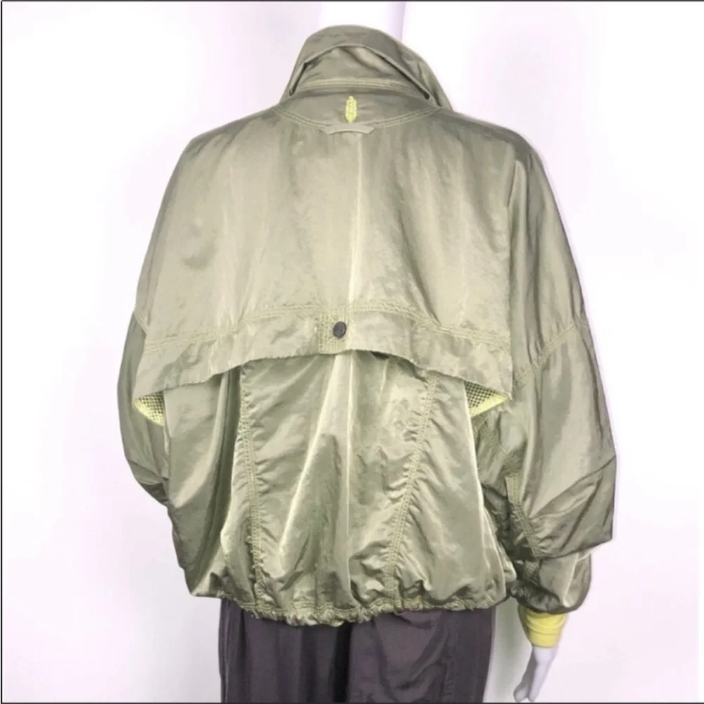 Free People Movement Olive Green &Yellow Reversible Windbreaker Opal Jacket SzXS - Picture 10 of 16